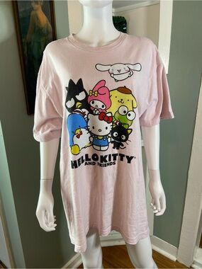 Hello Kitty & Friends Light Pink Short Sleeve Tee T-Shirt Sanrio XLarge XL